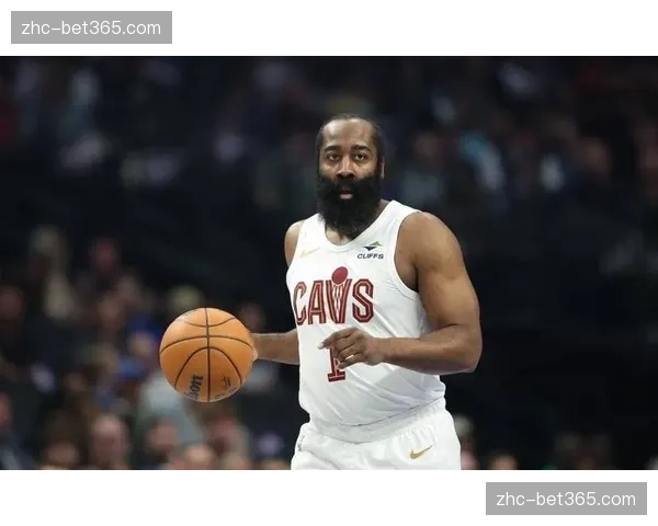 骑士5分险胜魔术 米切尔41分哈登26分对攻班凯罗36分